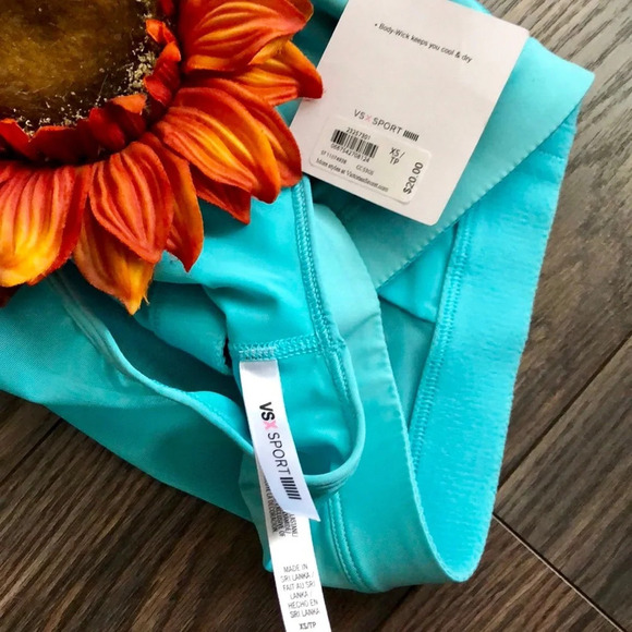 🦋B2G1🦋VSX Sport High Neck Sports Bra X-SMALL - Picture 6 of 7